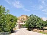 The weg to Volissos - Island of Chios - Photo GreeceGuide.co.uk