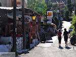 Straatje in Karfas - Island of Chios - Photo GreeceGuide.co.uk