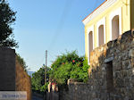 Kambos, hoge muren overal Photo 1 - Island of Chios - Photo GreeceGuide.co.uk
