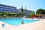 The swimming pool of the Mediterranee hotel in Lassi - Cephalonia (Kefalonia) - Photo 21 - Photo GreeceGuide.co.uk