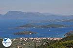 The islets near Nidri (Nydri) Photo 1 - Lefkada (Lefkas) - Photo GreeceGuide.co.uk