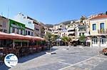 The cosy Pythagoras square of Samos town - Island of Samos - Photo GreeceGuide.co.uk