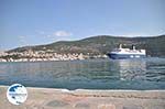 Boat Theofilos komt in Vathy (Samos town) at - Island of Samos - Photo GreeceGuide.co.uk