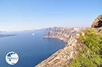 The harbour of Athinios Santorini (Thira) - Photo 10 - Photo GreeceGuide.co.uk