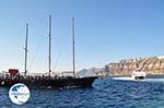 The harbour of Athinios Santorini (Thira) - Photo 19 - Photo GreeceGuide.co.uk