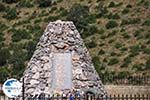 Monument onderweg to Vikos - Zagori Epirus - Photo GreeceGuide.co.uk