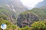 Vikos gorge from haarspeldbochten Papingo - Zagori Epirus - Photo GreeceGuide.co.uk
