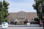 The Greek parliament from the Syntagma Square - Photo GreeceGuide.co.uk