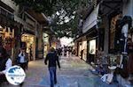 The Kapnikarea street in the wijk Monastiraki - Athens - Photo GreeceGuide.co.uk