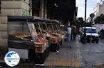 The market at the Athinas street - Markt Athens - Photo GreeceGuide.co.uk