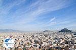 Photo Athens with On the right the Lycabetus (Lycabettus)-heuvel - Photo GreeceGuide.co.uk