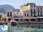 The Venetiaanse small harbour of Rethymnon - Photo GreeceGuide.co.uk