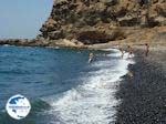 The zwarte pebble beach Mandraki (Nisyros) - Photo GreeceGuide.co.uk