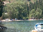 Kouloura, small harbour with smalle beachen - Photo GreeceGuide.co.uk