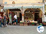 Groentewinkel in Corfu town - Photo GreeceGuide.co.uk